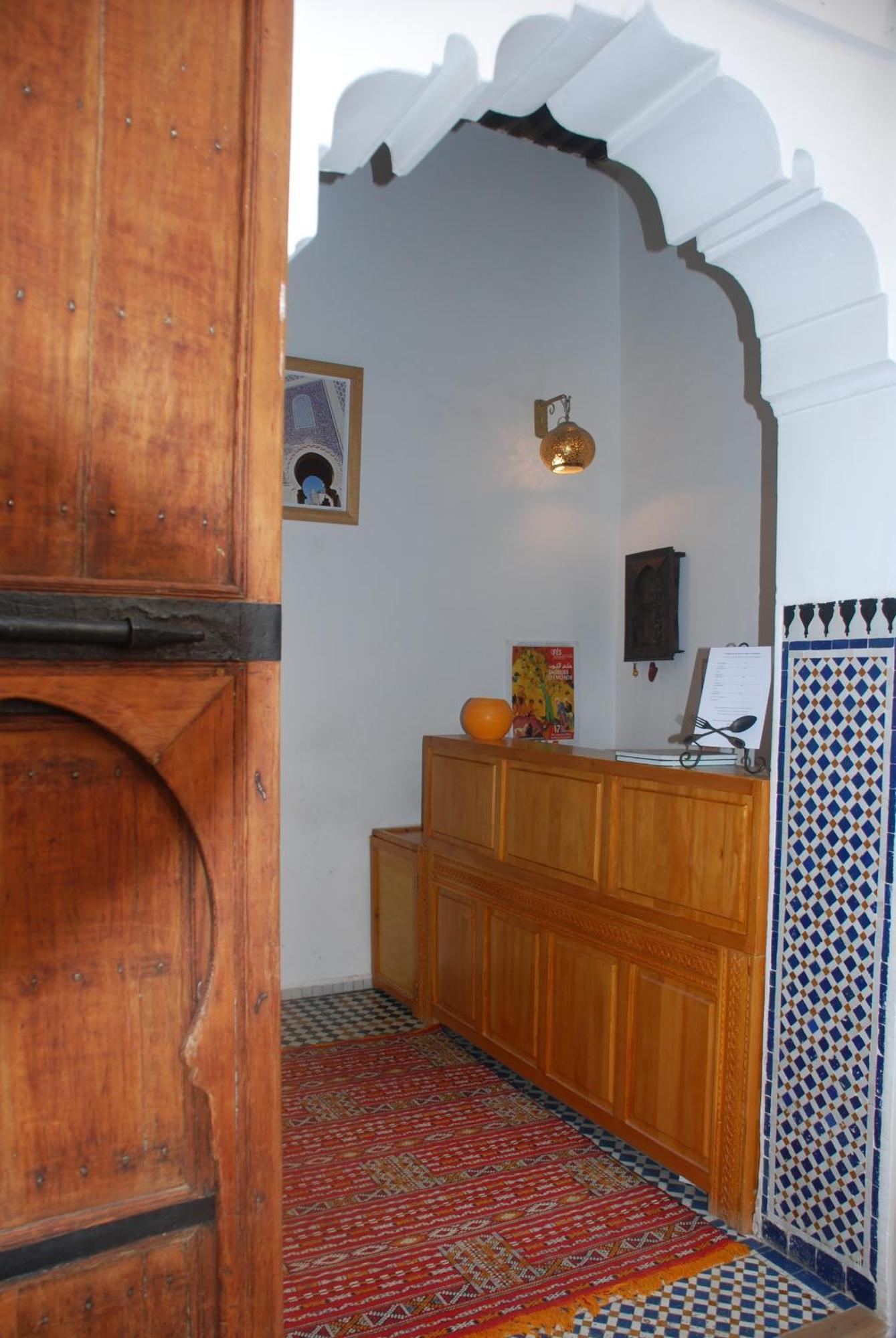 Riyad Al Atik Hotel Fez Bagian luar foto