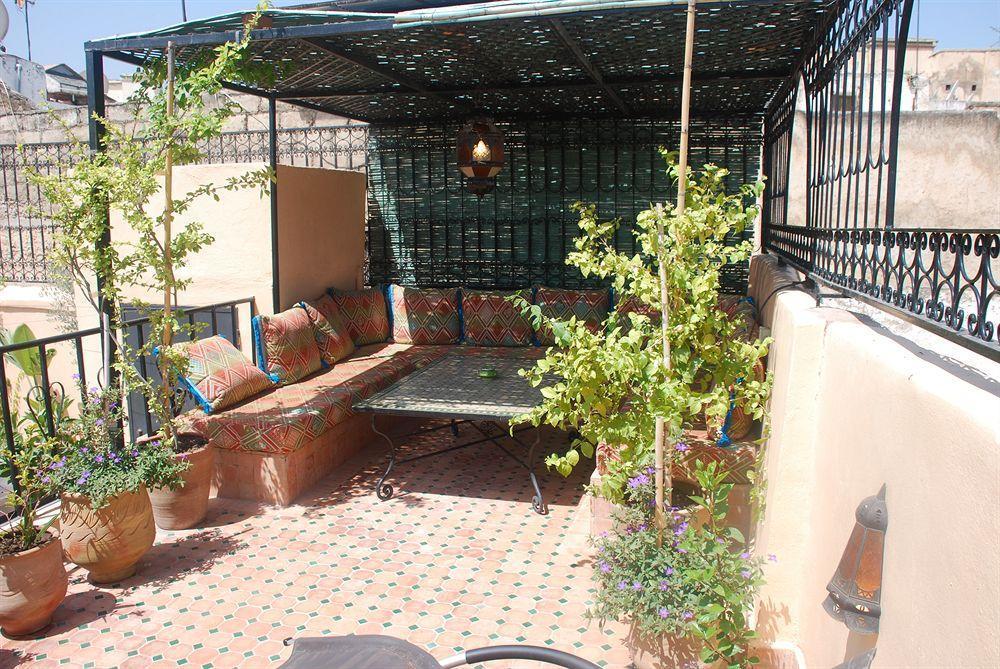 Riyad Al Atik Hotel Fez Bagian luar foto