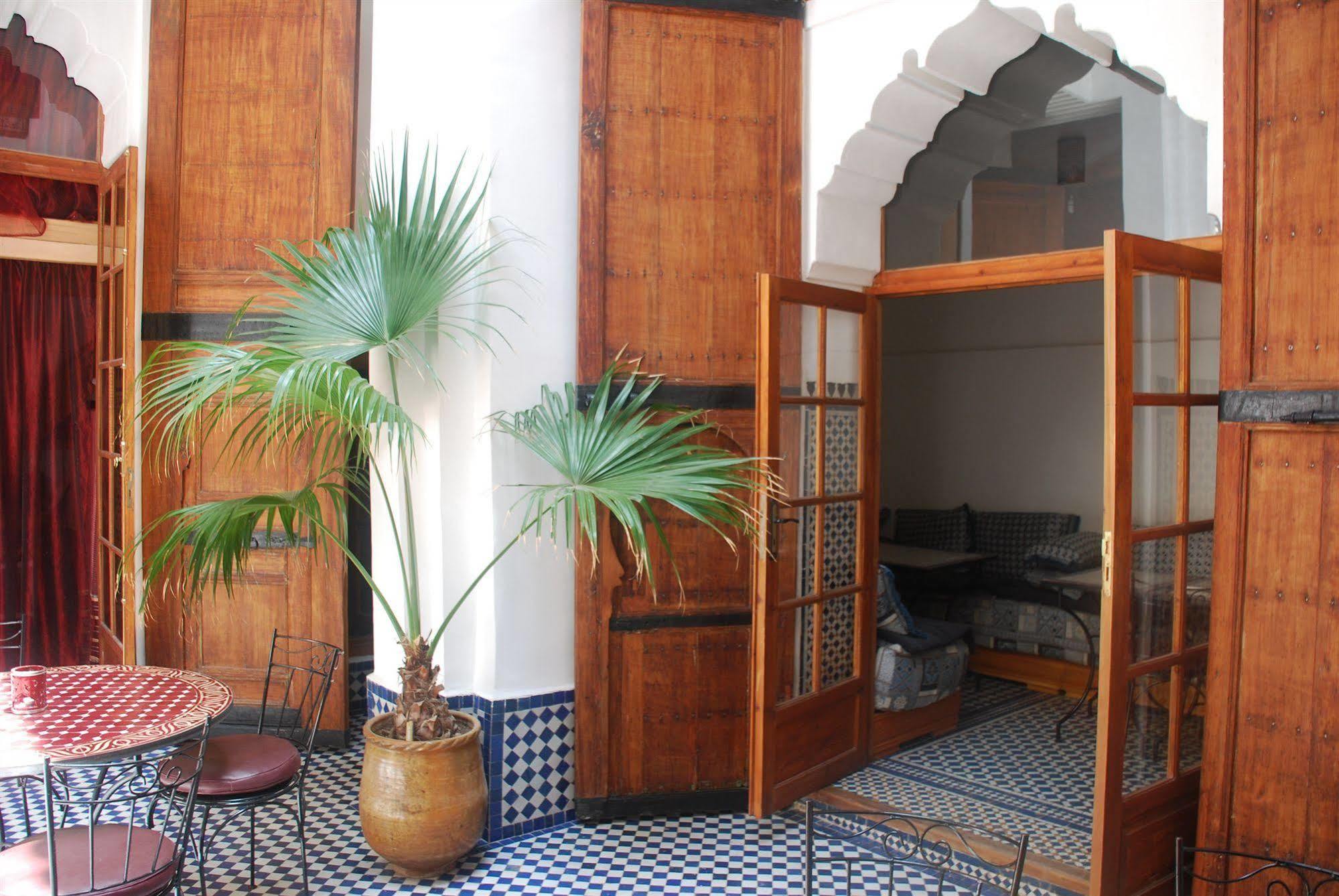Riyad Al Atik Hotel Fez Bagian luar foto